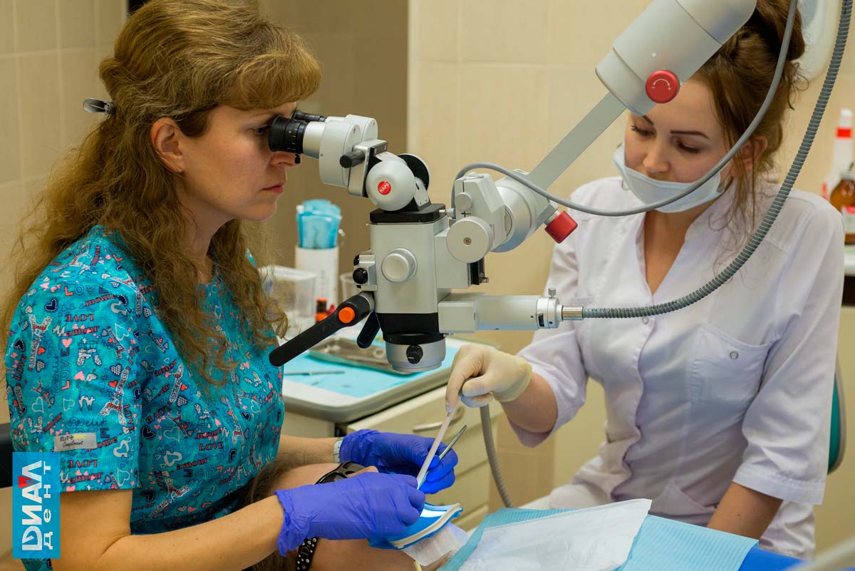 лечение кариеса зубов с микроскопом, стоматолог Борисова Ю.А.
